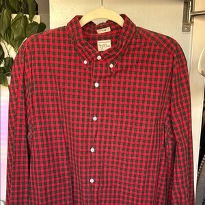 J Crew Men's Red and Black Checkered Shirt